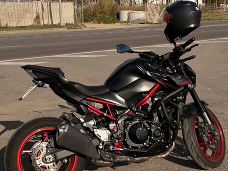 2021 Kawasaki Z 900, чёрный, 870000 рублей, вид 1