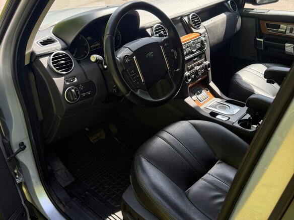 2013 Land Rover Discovery IV, серебристый - вид 8