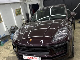 2022 Porsche Macan I Рестайлинг 2, красный, 8499999 рублей, вид 3