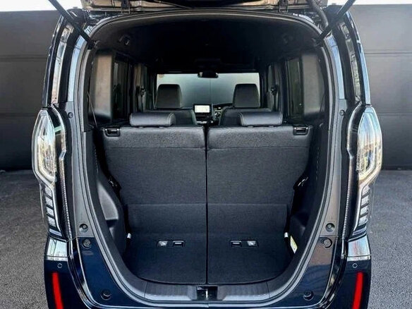 2022 Honda N-BOX II Рестайлинг, чёрный, 920000 рублей - вид 16