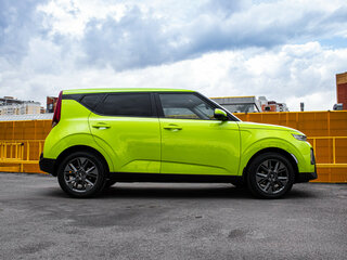 2019 Kia Soul III, зелёный, 2049000 рублей, вид 4