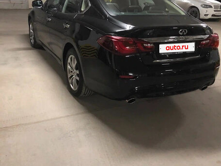 2016 Infiniti Q70 I Рестайлинг, чёрный, 2450000 рублей, вид 2