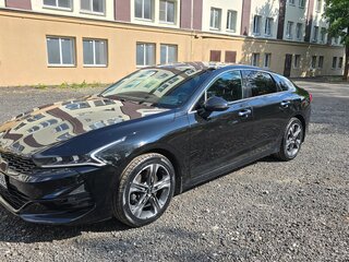 2021 Kia K5 III, чёрный, 2900000 рублей, вид 1