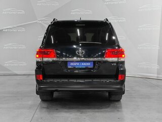2018 Toyota Land Cruiser 200 Series Рестайлинг 2, чёрный, 6750000 рублей, вид 4
