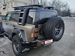 2020 Land Rover Defender 110 II, коричневый, 6500000 рублей, вид 4