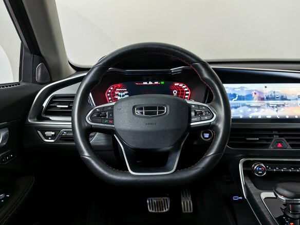 2022 Geely Tugella I, красный, 2555000 рублей - вид 12