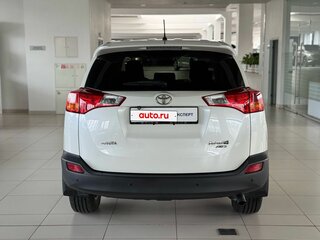 2013 Toyota RAV4 IV (XA40), белый, 1815000 рублей, вид 5
