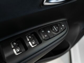 2025 Solaris KRX, белый, 2775000 рублей, вид 5