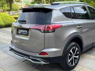 2019 Toyota RAV4 IV (XA40) Рестайлинг, серый, 1980002 рублей, вид 5