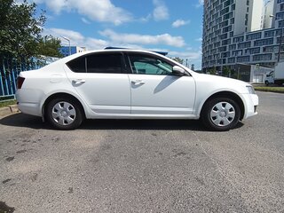 2014 Skoda Octavia III (A7), белый, 750000 рублей, вид 2