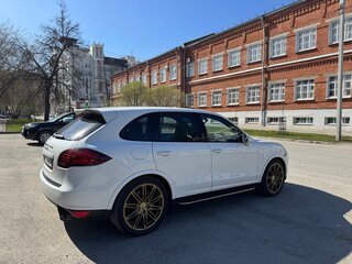 2013 Porsche Cayenne S Diesel II (958), белый, 3250000 рублей, вид 3