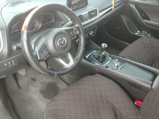 2017 Mazda 3 III (BM) Рестайлинг, красный, 1300000 рублей, вид 5