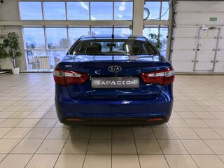 2012 Kia Rio 5-speed III, синий, 725000 рублей, вид 4