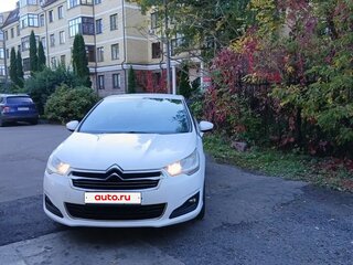 2016 Citroen C4 II, белый, 900000 рублей, вид 1