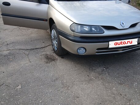1999 Renault Laguna I, жёлтый, 180000 рублей, вид 1