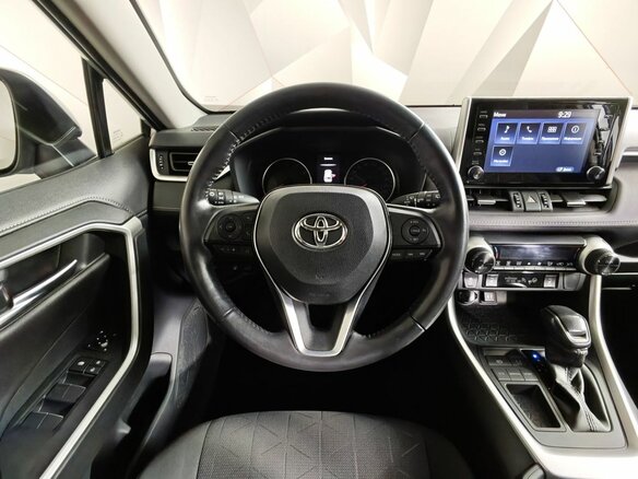 2019 Toyota RAV4 V (XA50), серый, 2600000 рублей - вид 19