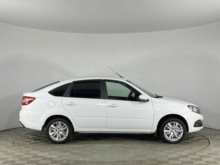 2023 Lada (ВАЗ) Granta I Рестайлинг, белый, 690000 рублей, вид 4