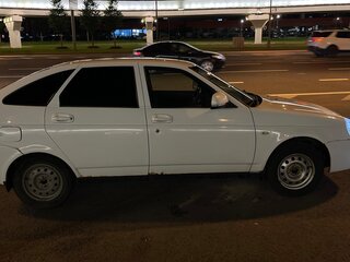 2011 Lada (ВАЗ) Priora I, белый, 320000 рублей, вид 2