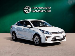 2020 Kia Rio IV, белый, 1430000 рублей, вид 3