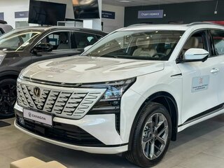 2025 Changan CS75 Plus III, белый, 4099900 рублей, вид 3