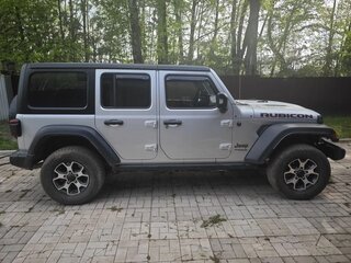 2022 Jeep Wrangler IV (JL), серебристый, 6300000 рублей, вид 3