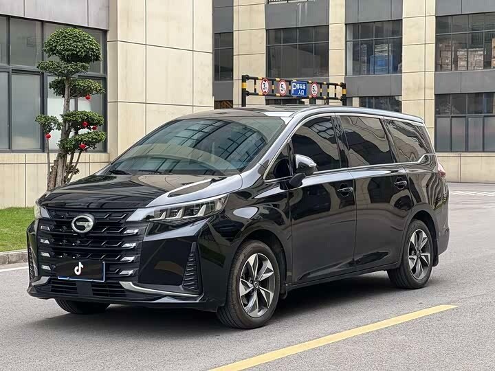 Открыть фотографии: GAC Trumpchi M6 Pro