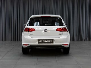 2014 Volkswagen Golf VII, белый, 969000 рублей, вид 4