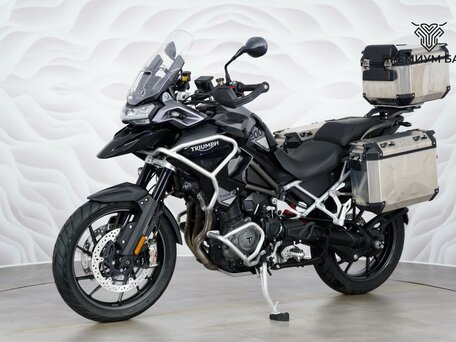 2024 Triumph Tiger 1200, чёрный, 1849000 рублей, вид 3