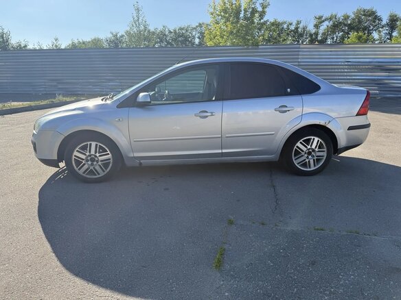 2006 Ford Focus II, серебристый, 400000 рублей - вид 3