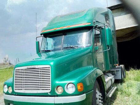 1998 Freightliner FLD, зелёный, 7000000 рублей, вид 5