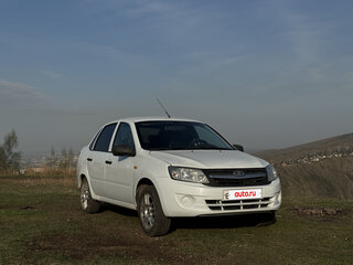 2013 Lada (ВАЗ) Granta I, белый, 250000 рублей, вид 1