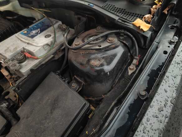 2005 Mazda 3 I (BK), чёрный, 320000 рублей - вид 16