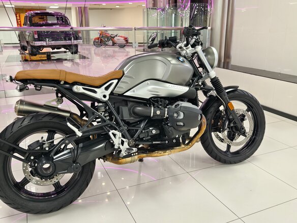 2017 BMW R Nine T Scrambler, серебристый, 1150000 рублей - вид 5