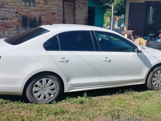 2015 Volkswagen Jetta VI Рестайлинг, белый, 890000 рублей, вид 3