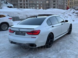 2015 BMW 7 серии Long 750Li xDrive VI (G11/G12), белый, 4000000 рублей, вид 5