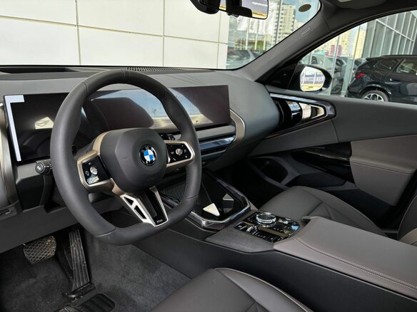 2025 BMW X3 Long 30L xDrive IV (G45/G48), чёрный, 8990000 рублей - вид 3