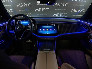 2026 Mercedes-Benz E-Класс 300 VI (W214, S214), чёрный, 9991000 рублей, вид 2