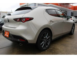 2023 Mazda 3 IV (BP), бежевый, 1550700 рублей, вид 3