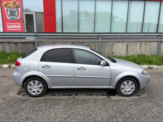 2004 Chevrolet Lacetti I, серебристый, 390000 рублей, вид 4
