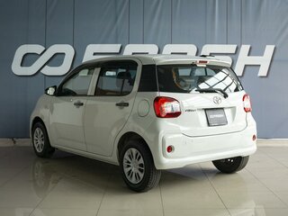 2018 Toyota Passo III, белый, 759000 рублей, вид 2