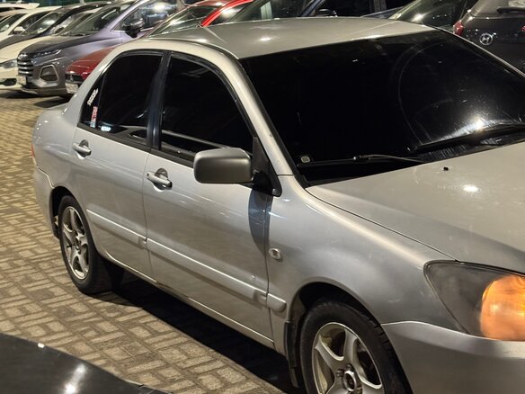 2004 Mitsubishi Lancer IX, серебристый, 250000 рублей - вид 9