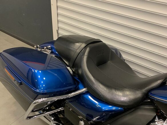 2018 Harley-Davidson Street Glide Special, синий - вид 9