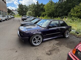 1985 BMW 3 серии 323i II (E30), пурпурный, 850000 рублей, вид 1