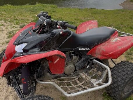 2012 Honda TRX 700, красный, 950000 рублей, вид 2