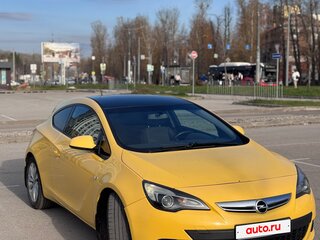 2013 Opel Astra GTC J Рестайлинг, жёлтый, 750000 рублей, вид 2