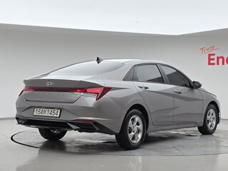 2022 Hyundai Avante VII, серый, 1578000 рублей, вид 4