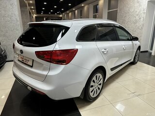 2013 Kia Ceed II, белый, 1365000 рублей, вид 5