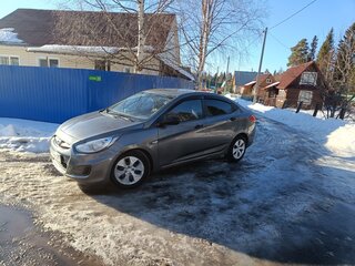 2011 Hyundai Solaris I, чёрный, 500000 рублей, вид 4