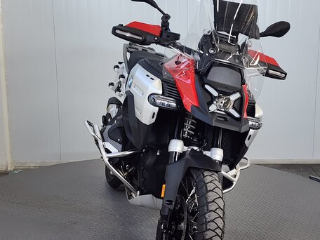 2025 BMW R 1300 GS Adventure, красный, 2819000 рублей, вид 3