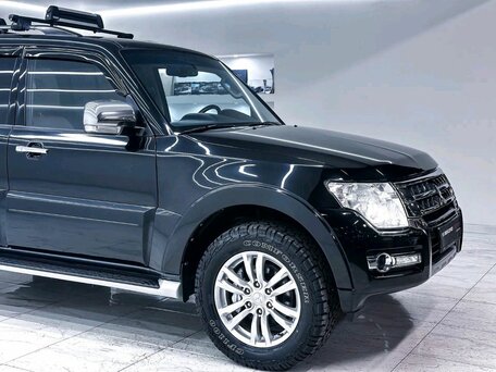 2017 Mitsubishi Pajero IV Рестайлинг 2, чёрный, 2919000 рублей, вид 5
